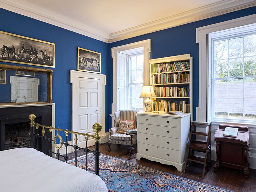 Roundwood House Roundwood House bedroom